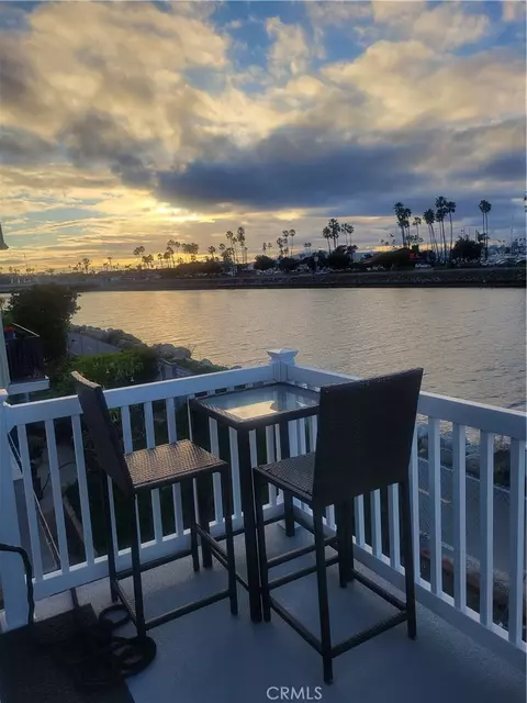 48 Riversea Rd, Seal Beach, CA 90740