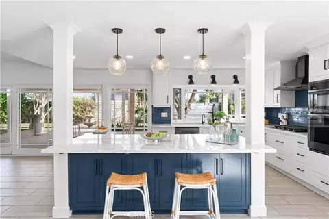 21052 Amberwick Ln, Huntington Beach, CA 92646