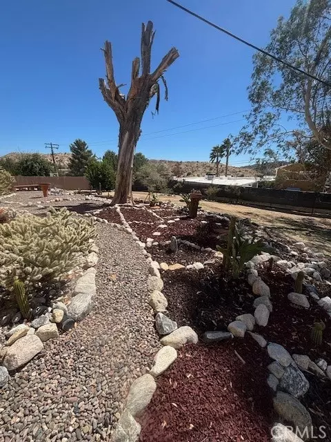 Exterior - 48831 Garden Dr, Morongo Valley, CA 92256 photo 6 of 7