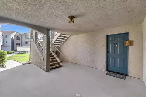 1010 La Terraza Cir #102, Corona, CA 92879
