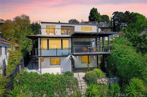 1923 Hollyvista, Los Angeles, CA 90027