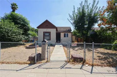 2190 9th St, Riverside, CA 92507