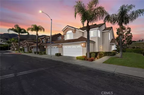 1544 Elegante Ct, Corona, CA 92882