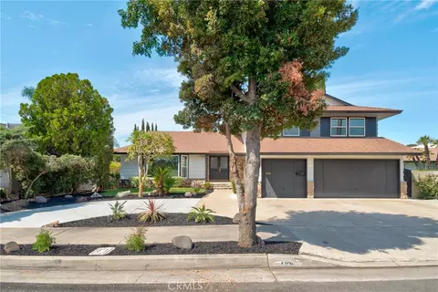 700 Yorba, Orange, CA 92869