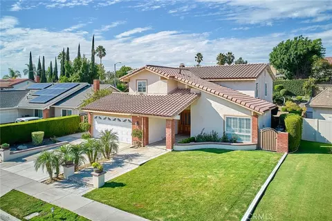 2517 Greenhill Dr, Fullerton, CA 92833