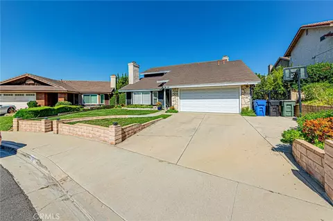 49 Stagecoach Dr, Phillips Ranch, CA 91766 photo 2