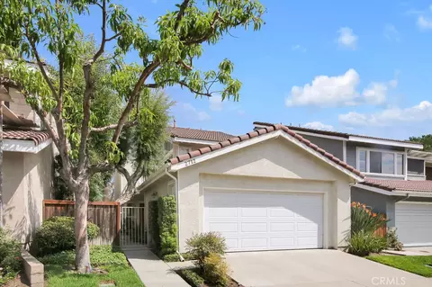 2712 Hickory Pl, Fullerton, CA 92835