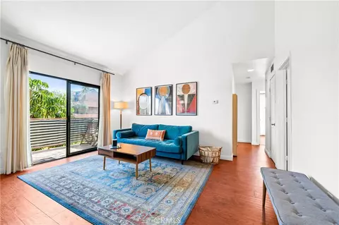1509 Stanley #203, Long Beach, CA 90804