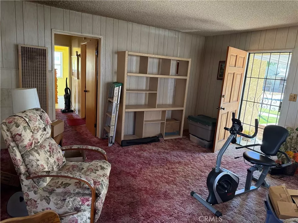 Living - 6054 Whitewood Ave, Lakewood, CA 90712 photo 1 of 2