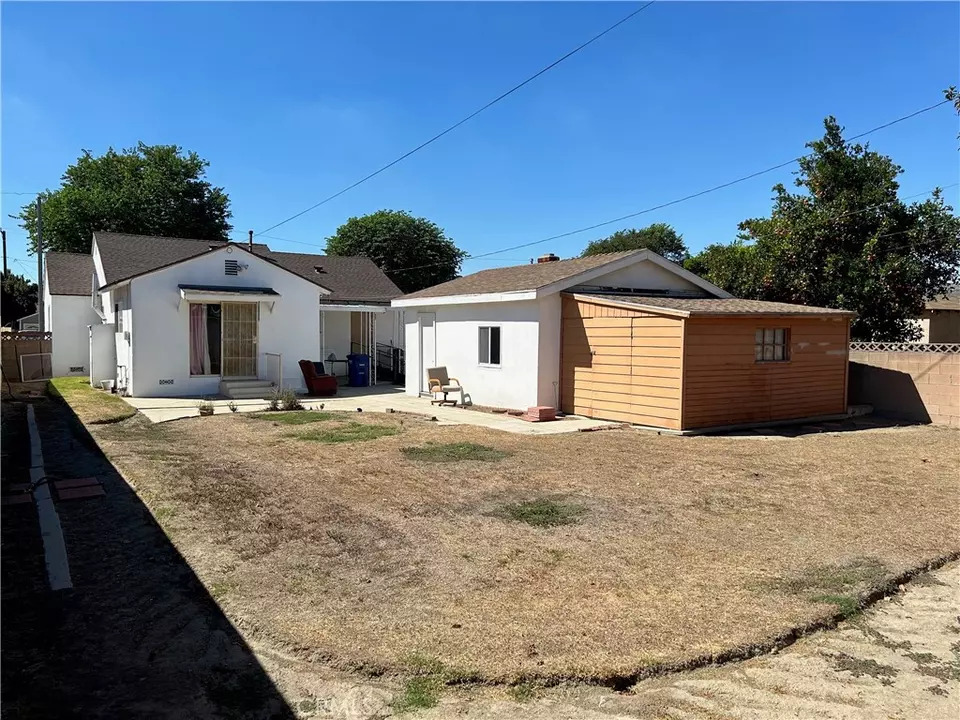 Exterior - 6054 Whitewood Ave, Lakewood, CA 90712 photo 2 of 5