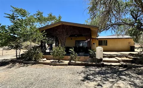 625 Tamarack Rd, Pinon Hills, CA 92372