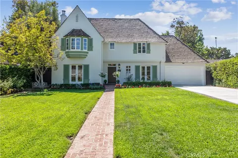 2110 Homet Rd, San Marino, CA 91108