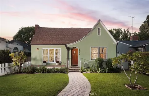 2556 N Valencia St, Santa Ana, CA 92706