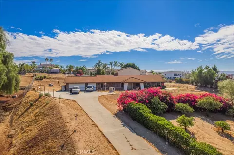 16220 Stone Rdg, Riverside, CA 92504