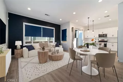 4166 Horvath #106, Corona, CA 92883