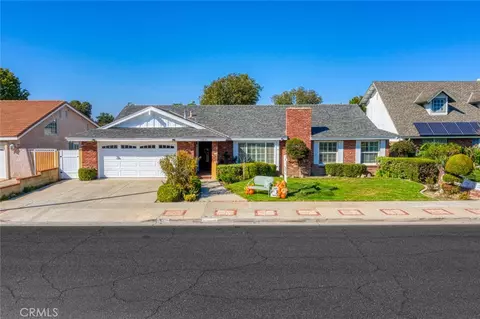 10231 Bunting Ave, Fountain Valley, CA 92708
