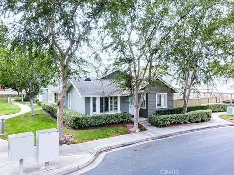 63 Thicket #43, Irvine, CA 92614