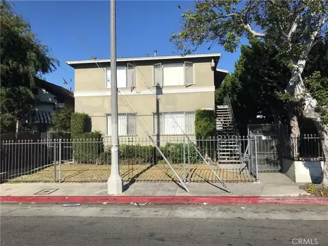 7906 S San Pedro St, Los Angeles, CA 90003