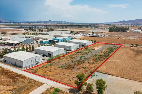 24 Malbert, Perris, CA 92570 photo 4