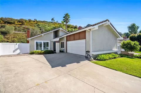 22292 Silent Brk, Lake Forest, CA 92630