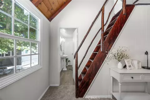 Entry Way - 1177 Bear Springs Rd, Rimforest, CA 92378 photo 4 of 5