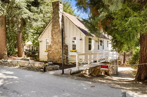 1177 Bear Springs Rd, Rimforest, CA 92378