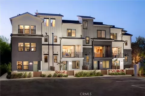 19051 Main St #101, Huntington Beach, CA 92648
