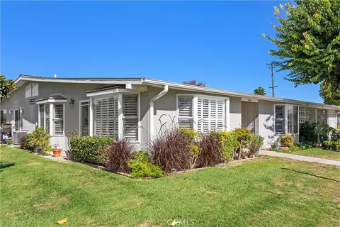 1442 Golden Rain Rd #50-F, Seal Beach, CA 90740