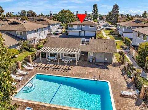 4648 Vista Bahia Dr #16, Huntington Beach, CA 92649