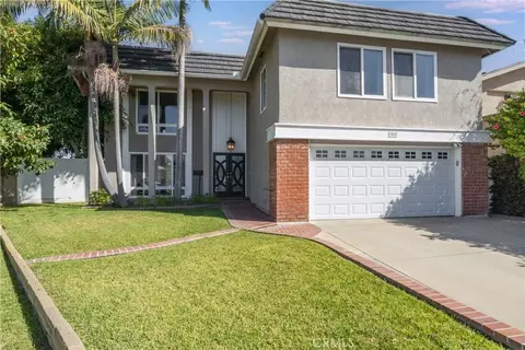 3560 Iris Cir, Seal Beach, CA 90740