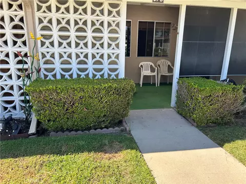 13811 Thunderbird Dr #57B, Seal Beach, CA 90740