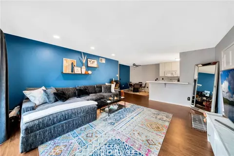 1062 Cabrillo Park Dr #C, Santa Ana, CA 92701