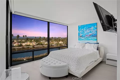 4265 Marina City Dr #207, Marina Del Rey, CA 90292