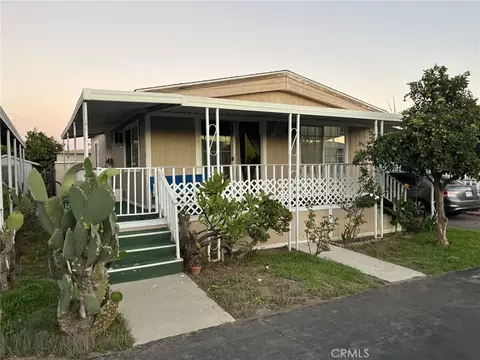 16707 Garfield Ave #1806, Paramount, CA 90723