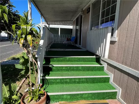 16707 Garfield Ave #1806, Paramount, CA 90723 photo 13