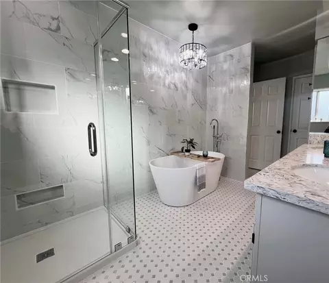 520 W 37th St, Long Beach, CA 90806