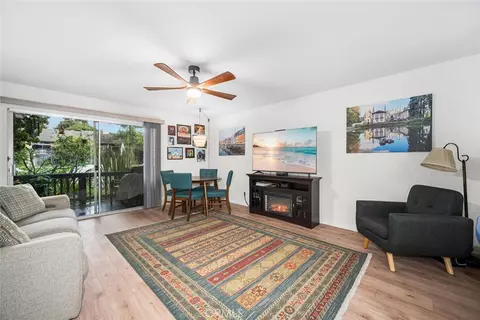 7890 E Spring St #4W, Long Beach, CA 90815