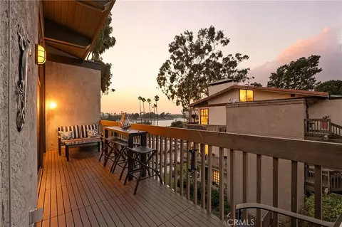 7327 Marina Pacifica S, Long Beach, CA 90803