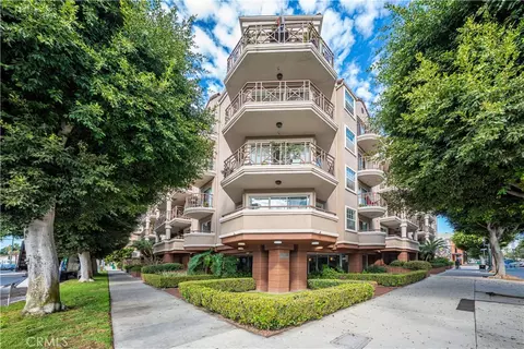 801 Pine Ave #102, Long Beach, CA 90813
