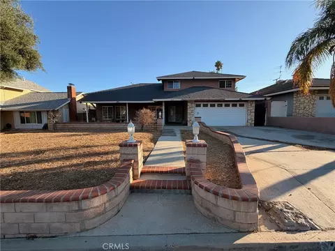 2515 Monterey Peninsula Dr, Corona, CA 92882