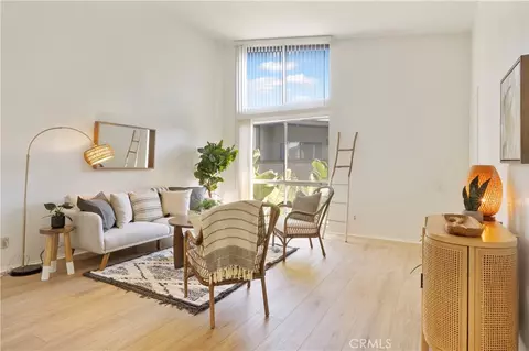 826 Coriander Dr #D, Torrance, CA 90502