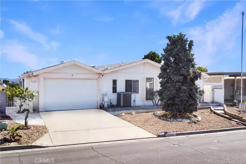 10002 Frontier Trl, Cherry Valley, CA 92223