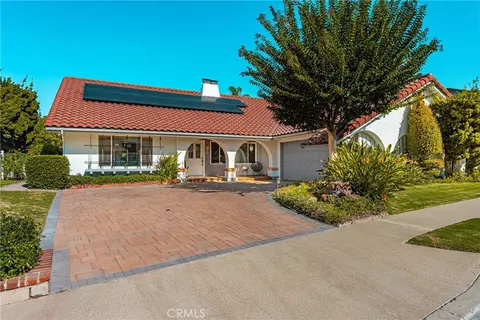 2821 Echo Hill Way, Orange, CA 92867