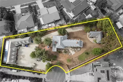 5130 Chequers Ct, Riverside, CA 92507
