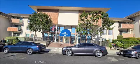 5585 E Pacific Coast, Long Beach, CA 90804