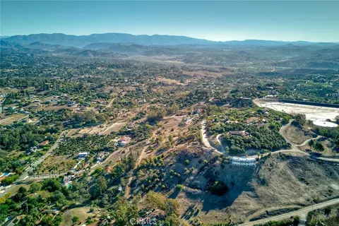 6542 Indian Trail Way, Fallbrook, CA 92028 photo 12