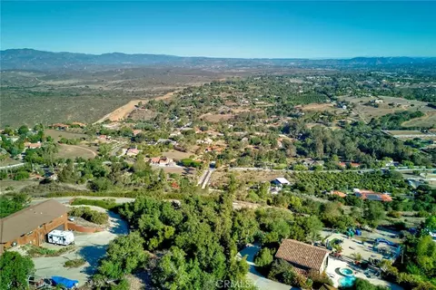 6542 Indian Trail Way, Fallbrook, CA 92028 photo 18