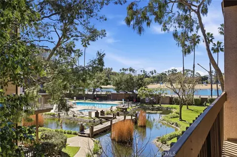 7202 Marina Pacifica S, Long Beach, CA 90803