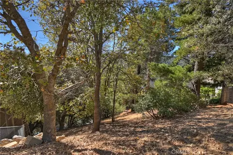 428 Delle Dr, Crestline, CA 92325 photo 14