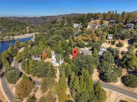428 Delle Dr, Crestline, CA 92325 photo 10